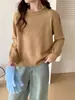 Suéter de tricô liso gola careca estilo coreano, nova coleção outono/inverno 2026, modelagem solta, design versátil e minimalista, suéter pullover feminino