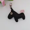 "Hazte rico pronto" llavero creativo, llavero de coche, colgante para bolso, adorno de caballito, accesorio para mochila y funda de teléfono