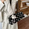 Bolsa de Camurça com Flocagem Feminina 2026 Nova Outono Nicho Bolso de Axila com Bolinhas Toque de Luxo Retrô Bolsa de Ombro para o Dia a Dia