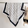 Bufanda de Moda Elegante 90CM Letra Blanca y Negra Bufanda Cuadrada Grande Bufanda Fina de Primavera y Otoño para Mujer Bufanda Chal Versátil