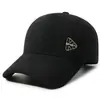 Gorra de béisbol de cuero liso de color sólido transfronteriza sombrero para exteriores para hombres de mediana edad y ancianos con terciopelo grueso resistente al viento cálido sombrero de pico