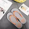 Verano 2026 Nuevas Chanclas de Playa Chanclas de Playa Resistentes al Desgaste Tira para el Dedo del Pie Sandalias Antideslizantes para Mujer
