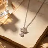 Colar Deslumbrante de Cisne Apaixonado com Microincrustação para Mulheres, Fashionable, Luxo Leve, Romântico, Versátil e Elegante com um Toque de Alto Padrão, Corrente de Clavícula Super Brilhante