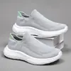 Calcetines Zapatos de Pareja para Hombre y Mujer Verano Casual Slip-on Zapatos Perezosos Malla Ligera Talla Grande Deportes Zapatos de Hombre