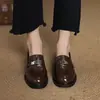 Bons Itens Voltaram! 2026 Mocassins Retrô com Salto Bloco de 3,5cm e Detalhes em Metal para Mulheres, Tamanhos Grandes Disponíveis para Envio Internacional 33-43