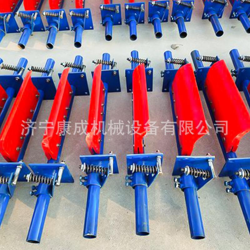 皮带清扫器