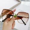 2025 Nuevos Lentes Blush Influencer Femenina Mismo Estilo Sin Montura Corte al Borde Gafas de Sol de Moda Marco Grande Lentes de Sol Degradadas Lisas