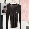 Vale la pena el precioCamiseta básica de punto 100% lana hilo Yangzi con cuello en U para mujer, corte ajustado y top favorecedor para ir al trabajo