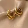 Nuevos Pendientes Metálicos Populares de Gama Alta 2026, Pendientes de Lujo Ligero Estilo Vintage de Hong Kong, Accesorios para Orejas con Diseño Femenino y Único