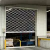 Puerta tubular de malla galvanizada, puerta enrollable hueca, puerta enrollable eléctrica transparente tipo red de pesca antirrobo para centros comerciales