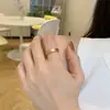 Anillo para Dedo Índice Estilo Tradicional Acabado Mate Arena, Exterior Cepillado e Interior Pulido, Anillos de Pareja Unisex