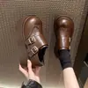 Mocasines de tacón oculto para mujer petite, nueva colección otoño 2026, estilo británico, marrones, retro, zapatos de cuero slip-on versátiles