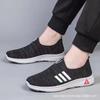 Primavera y verano nuevos zapatos de malla casuales para hombre con pedal, zapatos de malla cómodos y transpirables, zapatos ligeros para papá de mediana edad y ancianos al por mayor