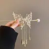 Horquilla de Pelo con Borla de Mariposa Incrustada de Diamantes Estilo Chino Popular en Internet Moda Versátil Tiburón Súper Hada Elegante Brillante Horquilla de Pelo Accesorios para el Cabello Tendencia