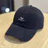 Novo Boné de Baseball Bordado com Letras 2026 para Mulheres, Estilo Coreano Outono e Inverno, Boné Versátil de Proteção Solar, Casual Tendência, Faz o Rosto Parecer Menor