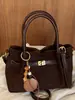 Shuai Mijia 2026 Otoño Nuevo Bolso de Mano de Gran Capacidad Vintage Nicho para Viajar Bolso Cubo de Hombro Único para Mujer