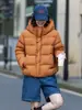 Estilo Nuevo Invierno 2026 Chaqueta Acolchada Corta de Plumón de Pato al 90% para Mujer, Abrigo Casual de Moda Cálido con Capucha Estilo Coreano