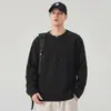 Camiseta de manga longa lisa para homens, primavera/outono de 2026, suéter com gola V estruturada, corte solto, estilo americano, versátil, moderno, simples