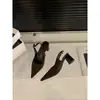 Sandalias de tacón grueso de ante negro de punta cerrada, zapatos de hada, zapatos de tacón de punta elegantes para socialité primavera/verano 2026