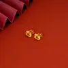Pendientes Temperamentales y de Moda para Mujer, Corazón de Piedra Roja Simple y de Moda, Gama Alta, Lujo Ligero, Pendientes de Larga Duración