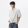 Camisa de rayas texturizada de manga corta de verano para hombres y mujeres, nueva blusa de seersucker a rayas simple y sofisticada de media manga