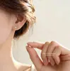 Brincos de peixe pequenos em prata pura S999 para mulheres, luxo leve, alta qualidade, design simples com zircônia, versáteis, fofos e compactos ear cuffs
