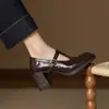 Zapatos Retro Mary Jane de Cuero en Forma de T para Mujer con Tacones Gruesos Altos en Marrón