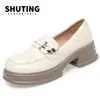 Mocasines para Mujer 2026 Zapatos Populares para Mujer Elegantes Versátiles Primavera y Otoño Estilo Británico Zapatos Pequeños de Cuero Suela Gruesa Zapatos JK Individuales para Mujer