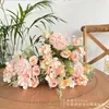 Promoção Buquê de Flores Artificiais Rosa Flores Artificiais Hortênsia Buquê de Mão Flor para Penteado Pacote de Materiais Florais Decoração DIY para Sala de Estar Adereços de Fotografia