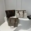 Bolso Grande de Madrina para Viajes Diarios 2025 Nuevo Estilo Coreano Bolso de Hombro Bolso Tote Estampado a Cuadros Bolso de Mano de Alta Gama