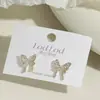 Pendientes de Mariposa Frescos y Suaves para Mujer, Accesorios Versátiles de Estilo Sencillo de Nicho para el Día a Día y el Trabajo, Pendientes al por Mayor de Yiwu