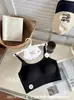 Outono e Inverno Tira de Gel Suporte Macio Aconchegante para a Pele Beleza Costas Alça Suporte Fixo Levanta Busto Base Líquida Lingerie Sem Costura para Mulheres