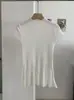 KEKEZOON Gola alta manga curta barra em cauda de peixe elástico macio slim fit cor sólida malha top 8763