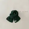 Bufanda Infantil Estilo Otoño e Invierno Color Sólido Etiqueta Pequeña Bufanda de Punto a la Moda Tendencia para Viaje de Bebé Cubrecuellos Cálido Invierno