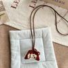 Nuevo Collar con Cordón de Tela de Oso de Dibujos Animados Tridimensional para Niños Flor Colgante Adornos Colgantes Hechos a Mano Tejidos Lindos de Niña Versátiles
