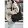 2025 Bolsa de Ombro Casual Colorida Contrastante da Moda e Versátil Mochila Masculina Bolsa Transversal Feminina de Grande Capacidade Design Personalizado de Nicho