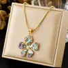 Aço Inoxidável 304 Banhado a Ouro 18K, Colar Flor de Concha Colorida, Joia Colar com Pingente Floral Estilo Palácio Vintage de Alto Padrão