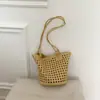 Bolsa de Tecido Mais Popular do Verão para Mulheres 2026 Nova Bolsa Tote Grande para o Dia a Dia Bolsa de Ombro Vazada de Grande Capacidade