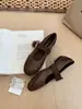 Sapatos Mary Jane vintage estilo francês para mulheres, novo modelo 2026, bico redondo, tira única, design patchwork