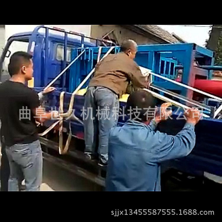 打包机装车