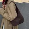 Bolso Tote Casual para Viajes Diarios para Mujer 2025 Otoño Nuevo Gran Capacidad Versátil Accesible Lujo Exquisito Bolso de Hombro/Axila