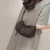 Bolso de Mujer 2026 Nuevo Estilo Bolso de Mujer Otoño/Invierno Cuero Genuino Bolso Dumpling Gamuza Tacto de Alta Gama Bolso de Hombro Único Cruzado