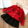 Conjunto de Suéter para Meninas Roupa de Tricô Duas Peças Infantil Novo Estilo de Comércio Exterior Conjunto de Cardigã com Laço para Meninas de 1 a 8 Anos