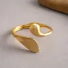 Pulsera abierta geométrica irregular metálica minimalista mate europea y americana, pulsera de muñeca de nicho simple transfronteriza, joyería de alta gama