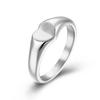 Anillo de acero de titanio con estilo frío y sencillo transfronterizo para mujer, anillo liso brillante con forma de corazón, pulsera de moda para viajeros