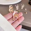 Broche de Veado Desenho Animado Cão Lobo Fofo Animal de Estimação Emblema de Metal Ins Tendência Roupas Mochila Decoração Pin Acessórios