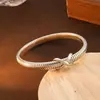 Pulsera Nudosa Transfronteriza Europea y Americana Moda Sentido de Alta Gama Pulsera de Primavera Exagerada Viento Frío Pulsera Elástica