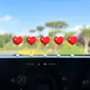 Decoração de Carro Elétrico Bandeira Vermelha Desenho Animado Fofo Motocicleta Display Decoração Boneca Adesivo Carro a Bateria Pequena Bandeira Vermelha