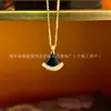 Collar Grande con Forma de Falda de Diamantes Completos para Niñas, Artesanía de Precisión CNC, Oro Rosa, Nácar Blanco, Ágata Roja, Collar para Clavícula con Forma de Abanico, Envío Directo