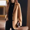 2026 Nuevo Abrigo de Lana Estilo Coreano Chaqueta Corta de Lana para Mujeres Petites Nueva Moda Otoño e Invierno Atuendo Delgado de Moda